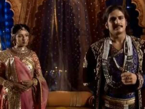 Jodha Worried 