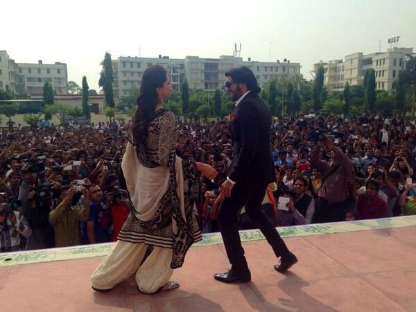 Crowd Cheering The Couple 