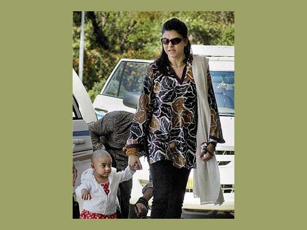 Sushmita With Alisah Sushmita With Alisah