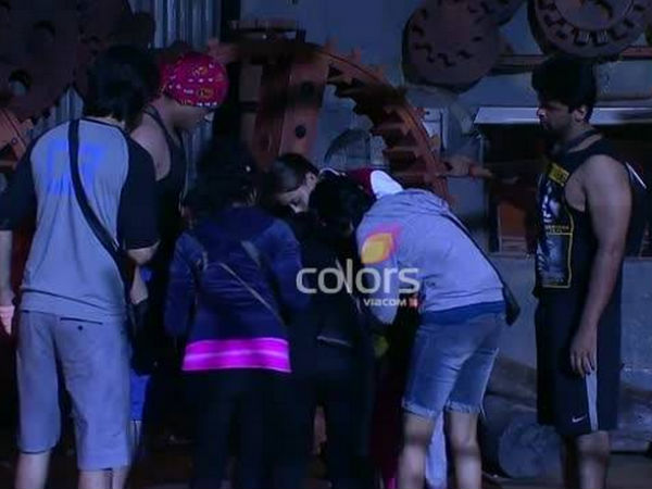 Pratyusha Got Hurt Pratyusha Got Hurt