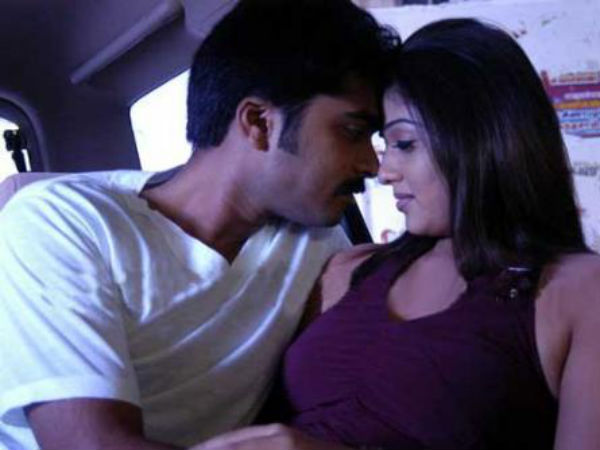 Simbu-Nayantara Are Professionals