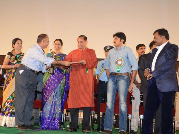 200 Films Screening 200 Films Screening