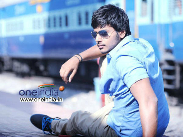 UmA MaheSh ‏@urstrulymahe