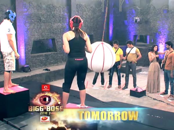 Armaan And Sofia Face The Ball