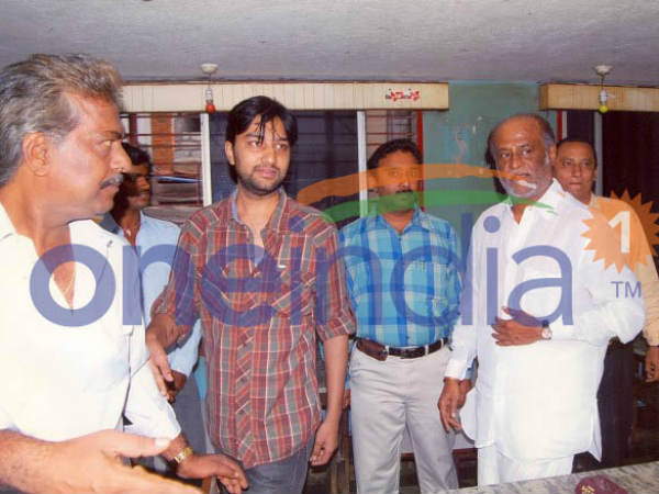 Rajinikanth Visits His Friend's Ashwini Bar In Bangalore