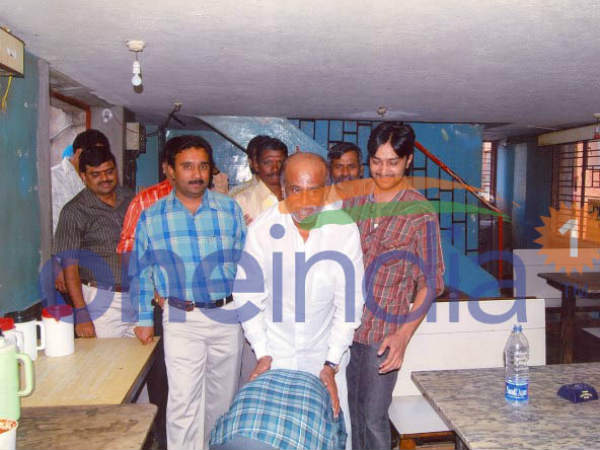 Rajnikanth Spotted In Bangalore Ashwini Bar, Bangalore