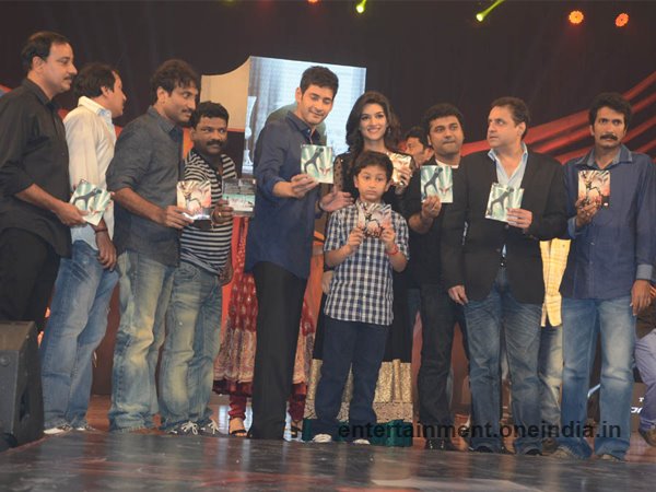 Shravz ‏@MSDLoyalist9