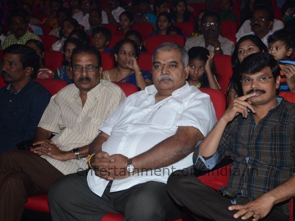 Sharizard ‏@ShariMB75