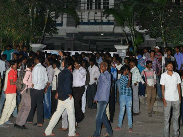 Suriya @FBSuryaFans Suriya @FBSuryaFans