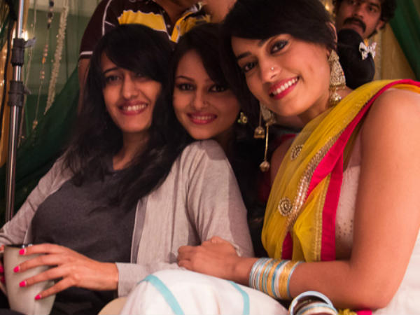 Gul Khan With Zoya