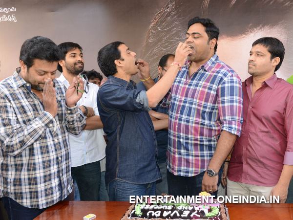 Rohit Niranjan .V ‏@RohitvNiranjan