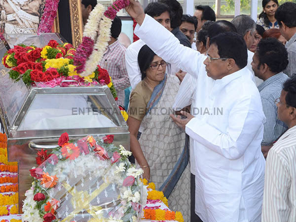 Survi ‏@PavanSurvi