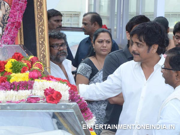 Genelia Deshmukh @geneliad Genelia Deshmukh @geneliad