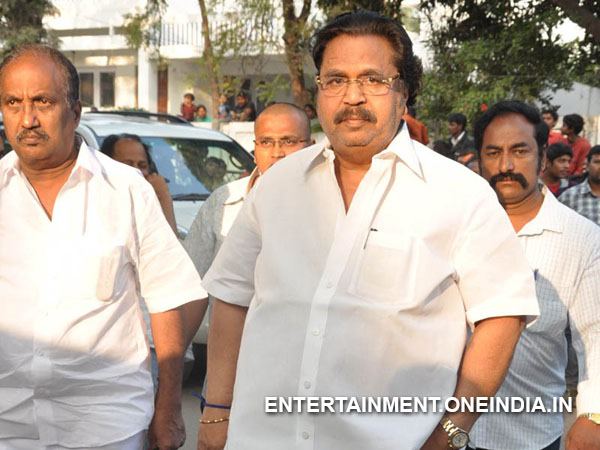 Pix: Telugu Stars Pay Last Respect To ANR