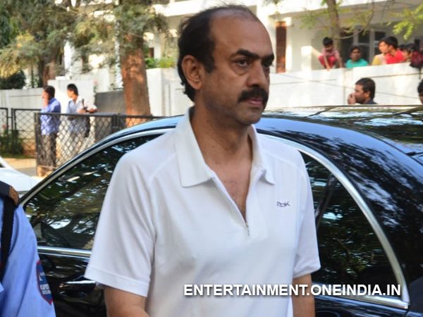 Pix: Telugu Stars Pay Last Respect To ANR