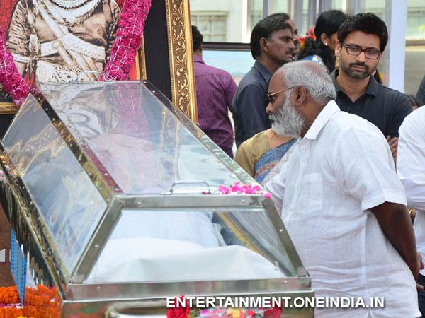 Pix: Telugu Stars Pay Last Respect To ANR