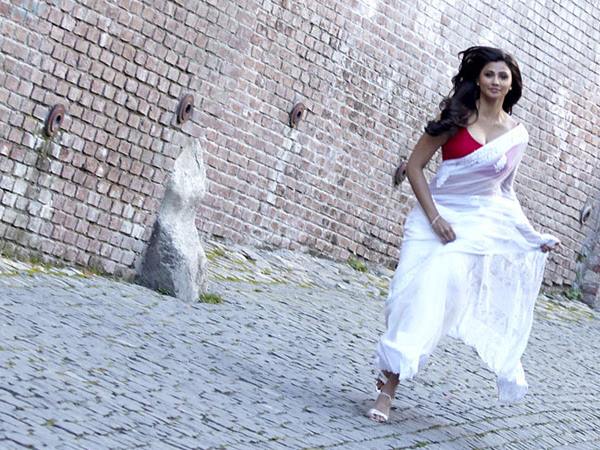 Amir Siddiqui ‏@AmirSiddiquee