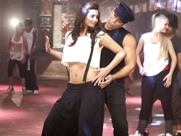 Jai Ho Collection In India