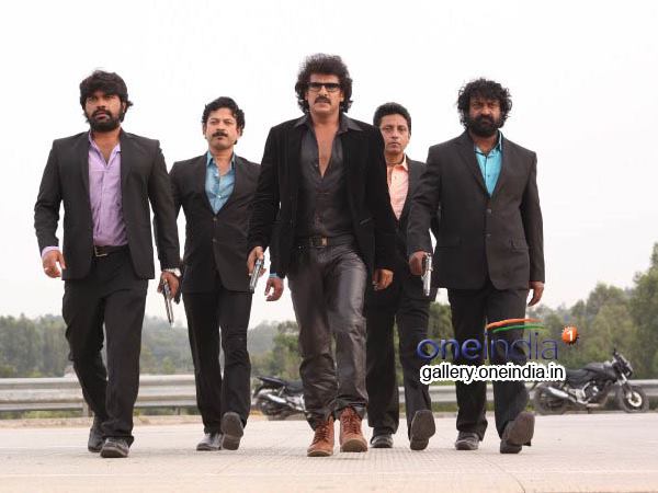 In How Many Theatres Brahma Will Be Releasing?