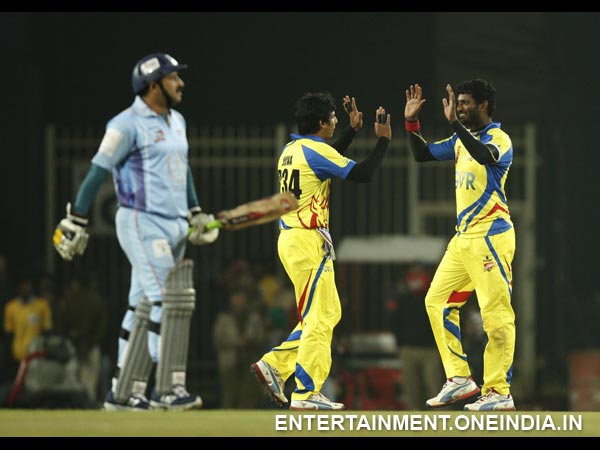 Chennai Rhinos-Bhojpuri Dabanggs Match - Photo 3