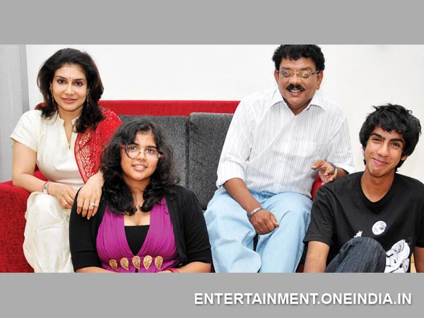 Priyadarshan-Lissy With Children