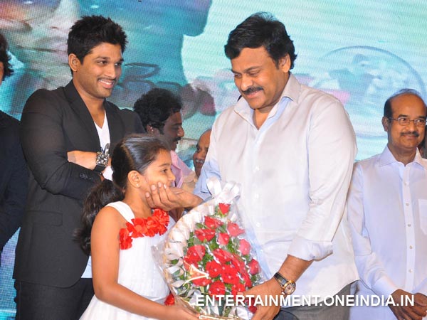 Chiranjeevi Honouring A Girl With Bouquet