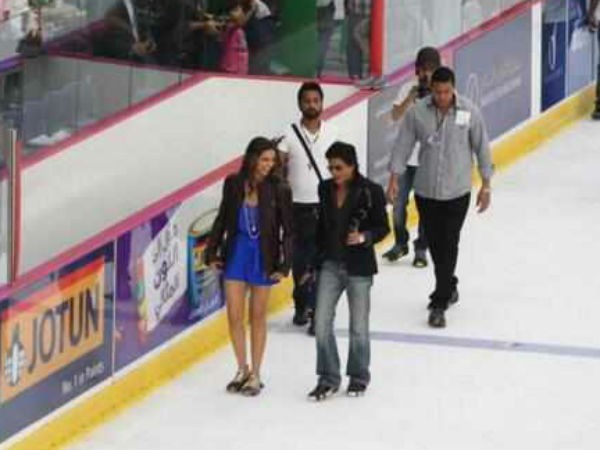 SRK-Deepika's Roles In HNY