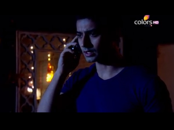 Zain Decides To Catch Her