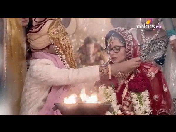 Madhu Marries An Unknown Man