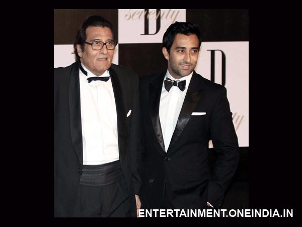 Vinod Khanna And Rahul Khanna