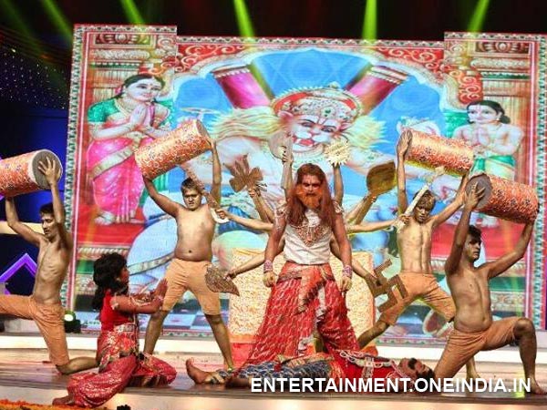 Chandan Not To Go On Stage