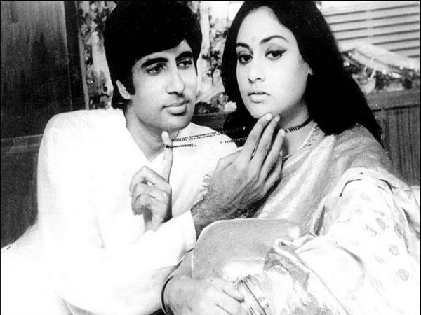 Amitabh Romancing Jaya