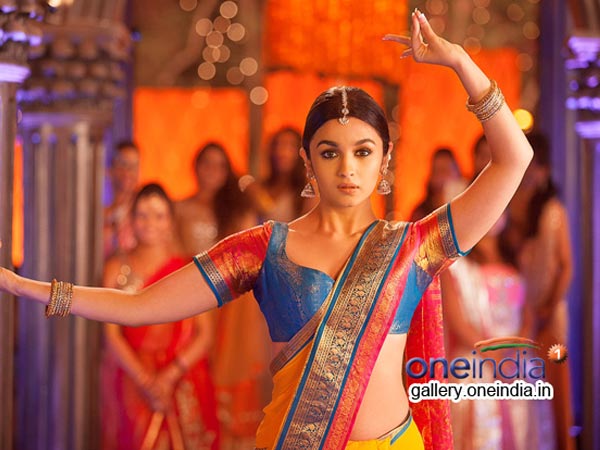 Deccan Chronicle Review - 3 stars