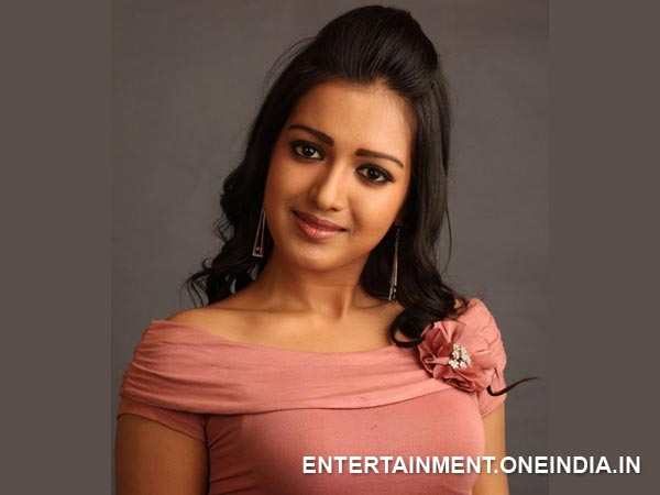 Catherine Tresa Catherine Tresa