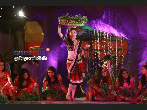 SURESH ‏@pathipatisuresh