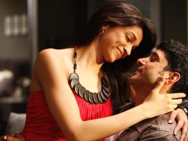 Farhan Akhtar and Deepika Padukone