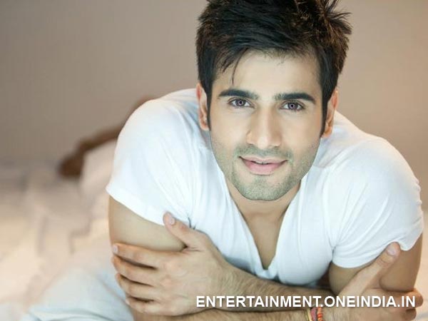 Karan Tacker