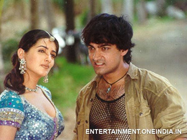 Aamir Khan and Twinkle Khanna in Mela