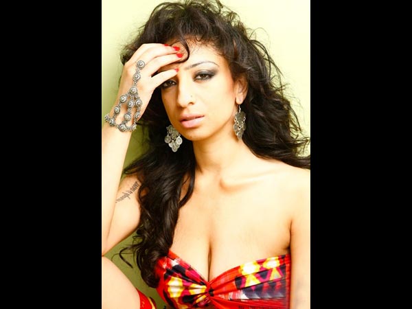 Shanti's debut in Bollywood