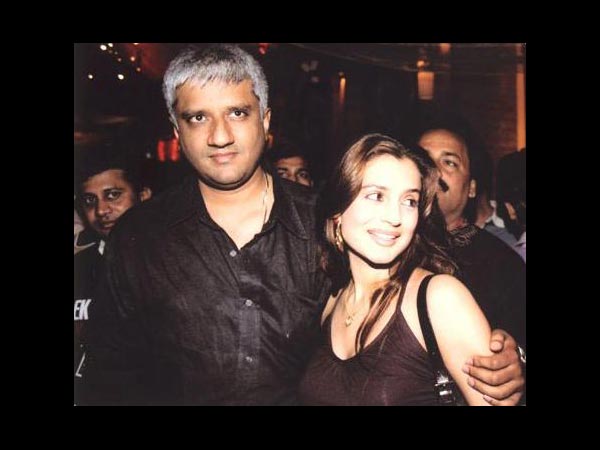 Amisha Patel – Vikram Bhatt