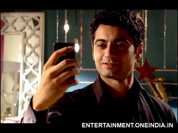 Tries To Take A Pic Of His Happiness