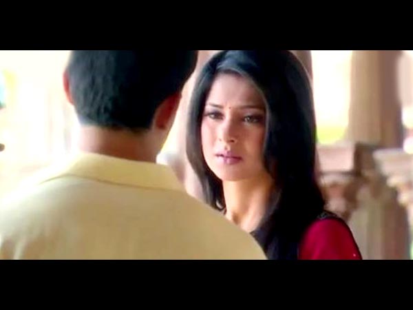 Kumud Ready To Leave 