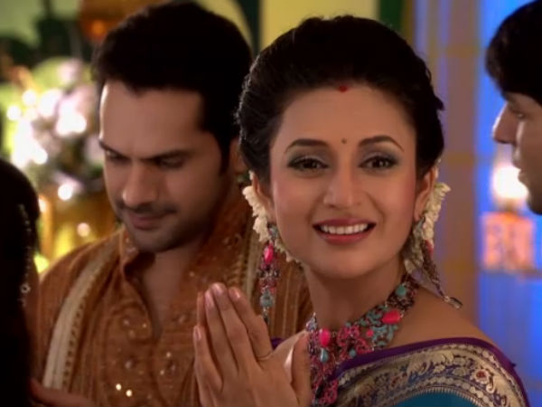 Ishita Spots Raman Ishita Spots Raman