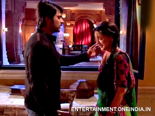 Rudra Finds Paro Crying