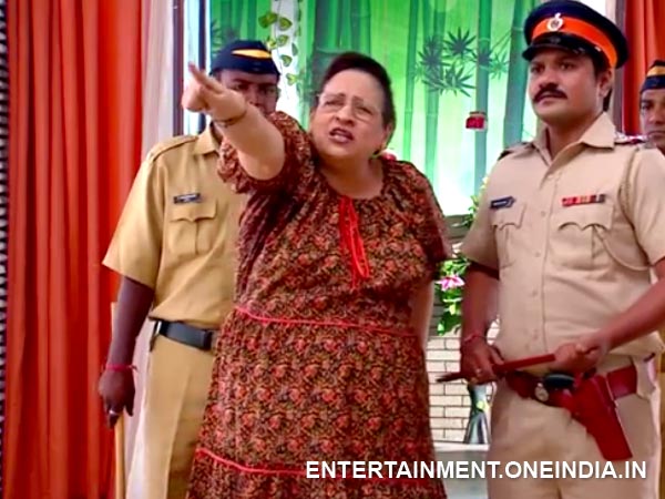 Neighbour Brings The Cops!