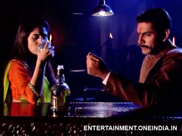 Laila-Tejawat Plot Evil Laila-Tejawat Plot Evil