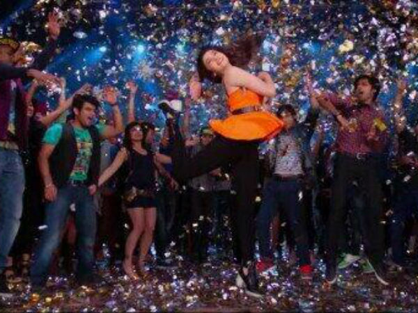 Alia Sizzles Alia Sizzles