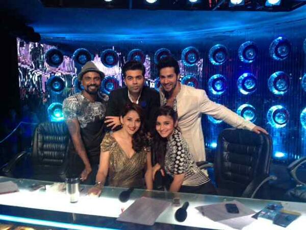 Alia And Varun With Judges Alia And Varun With Judges