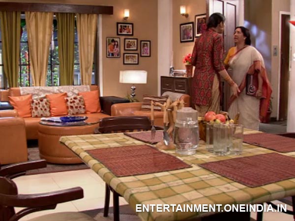 Madhavi In Search Of Romi