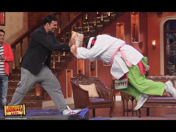 Akshay On Comedy Nights With Kapil 